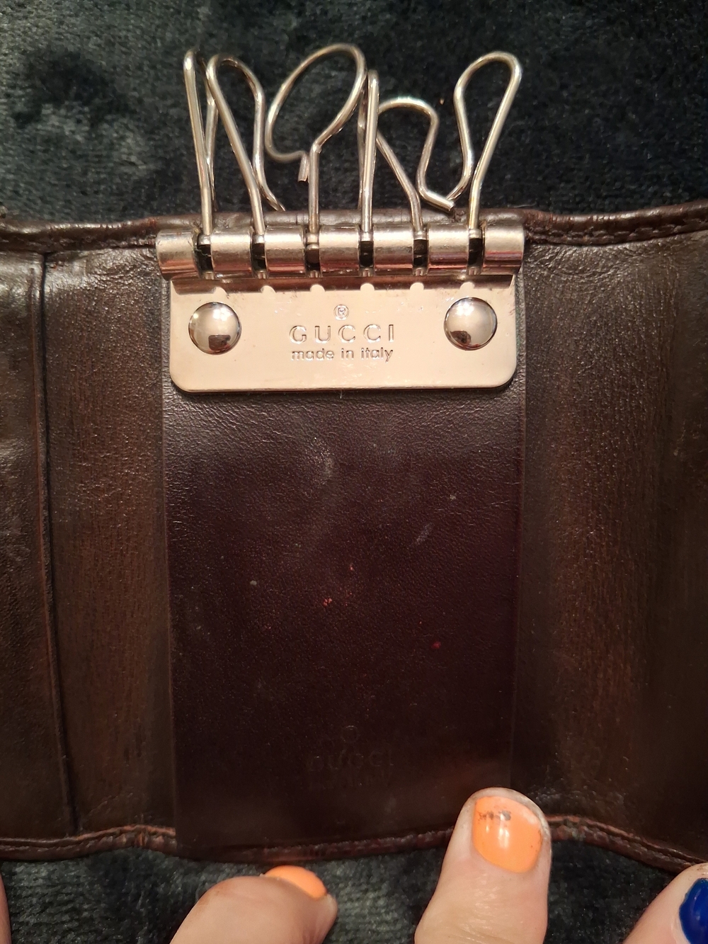 Rare! Gucci Brown Leather Key Holder with Silver-Tone Hardware